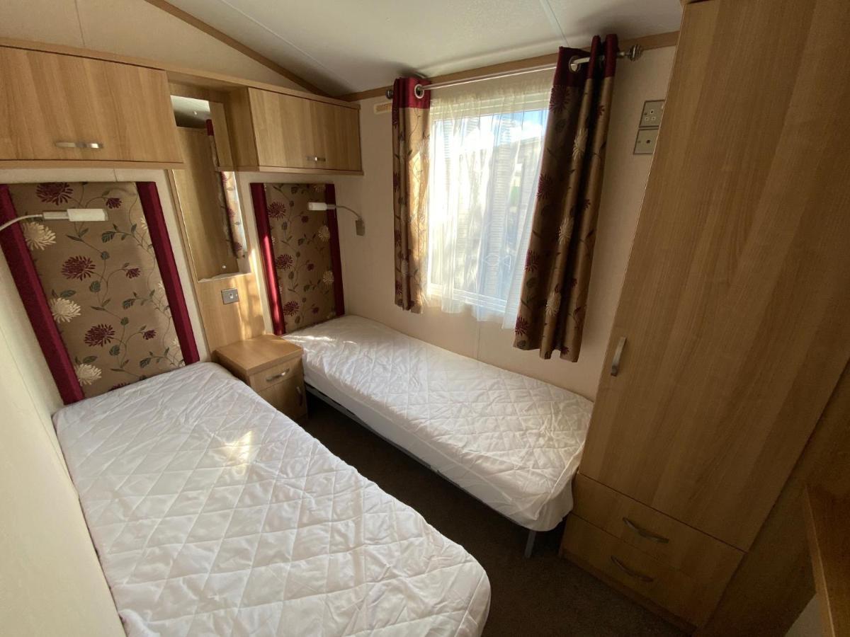 8 Berth Caravan Skegness Golden Palm Resort チャペル・セント・レオナルズ エクステリア 写真